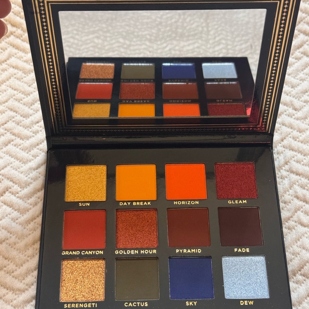 Ace Beaute Eyeshadow Palette - Vintage Dawn
